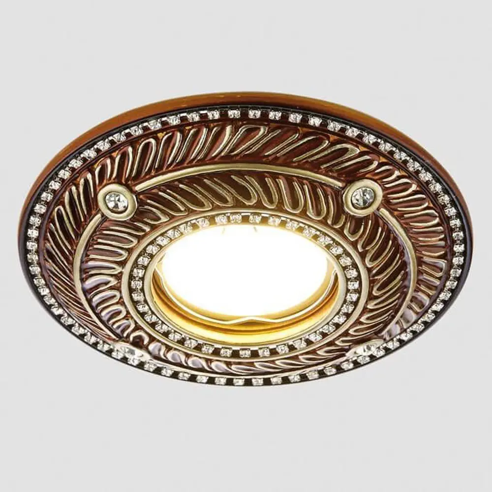 Фото Светильник точечный встраиваемый AMBRELLA LIGHT D4468 BR под отверстие 55 мм 3.33 м² цвет золото Фото Светильник точечный встраиваемый AMBRELLA LIGHT D4468 BR под отверстие 55 мм 3.33 м² цвет золото