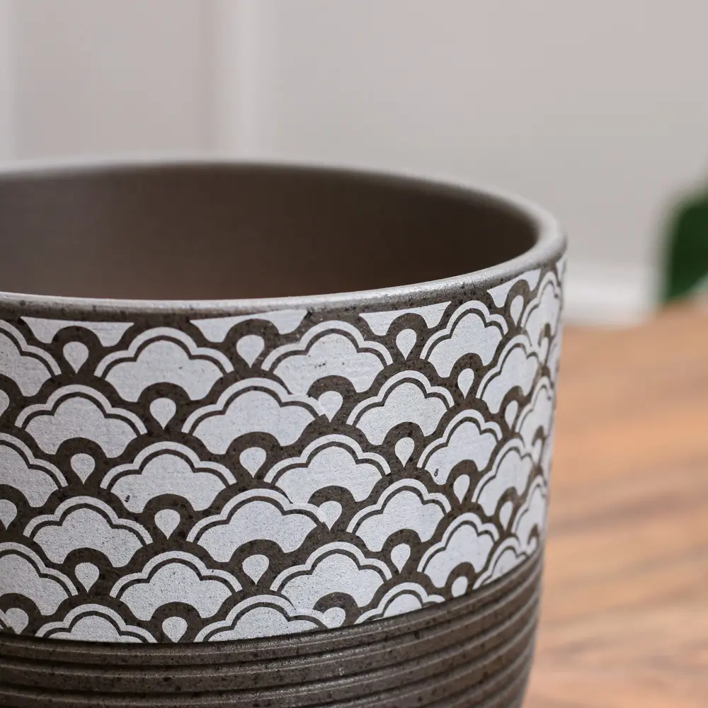 Фото 3 Горшок цветочный Хоккайдо Сима-ленд 16.5 см 13.5 см 1.73 л керамика черный без автополива Фото 3 Горшок цветочный Хоккайдо Сима-ленд 16.5 см 13.5 см 1.73 л керамика черный без автополива