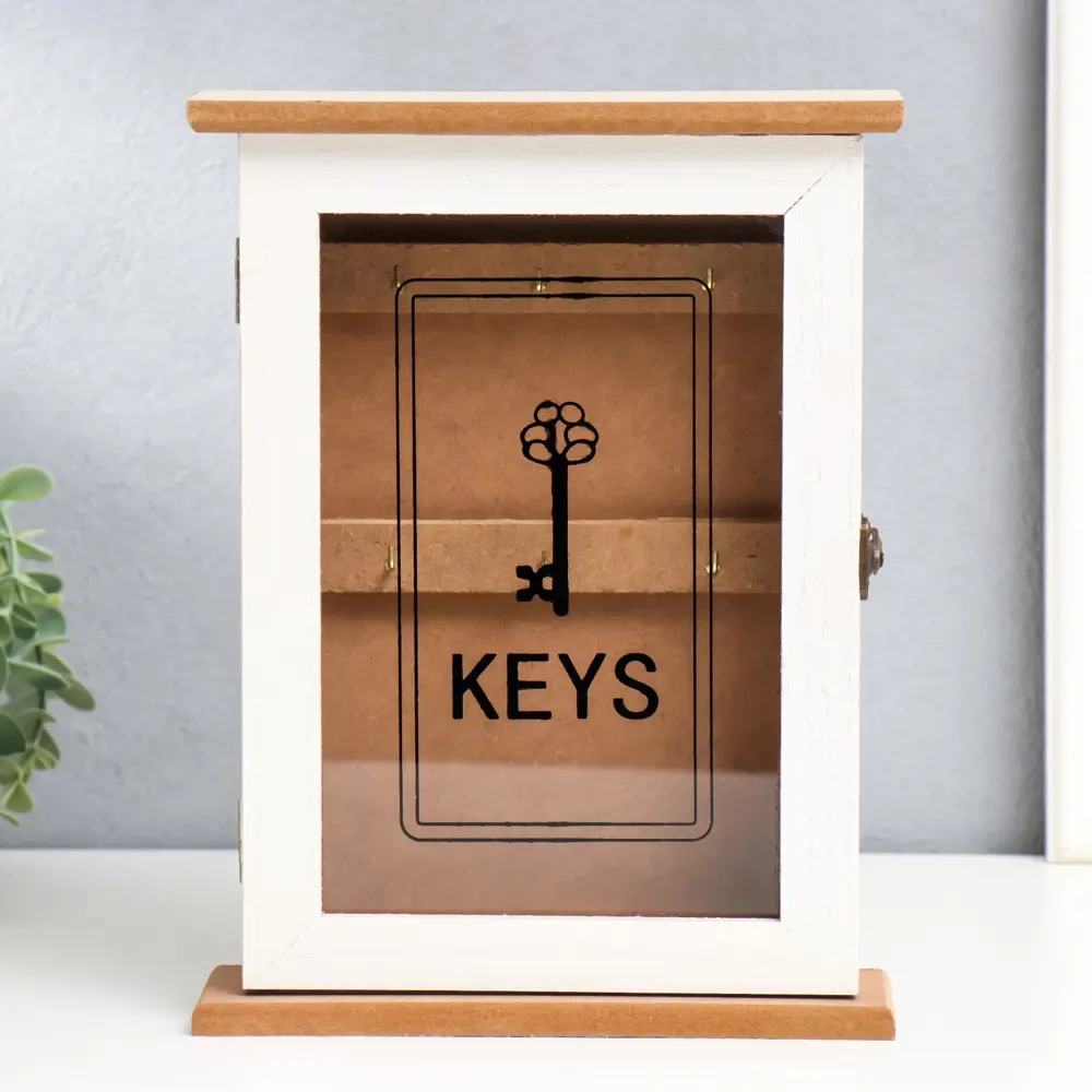 Фото Ключница закрытая Simaland 7053573 "Ключик - Keys" 26.5x21x6.5 см Фото Ключница закрытая Simaland 7053573 "Ключик - Keys" 26.5x21x6.5 см