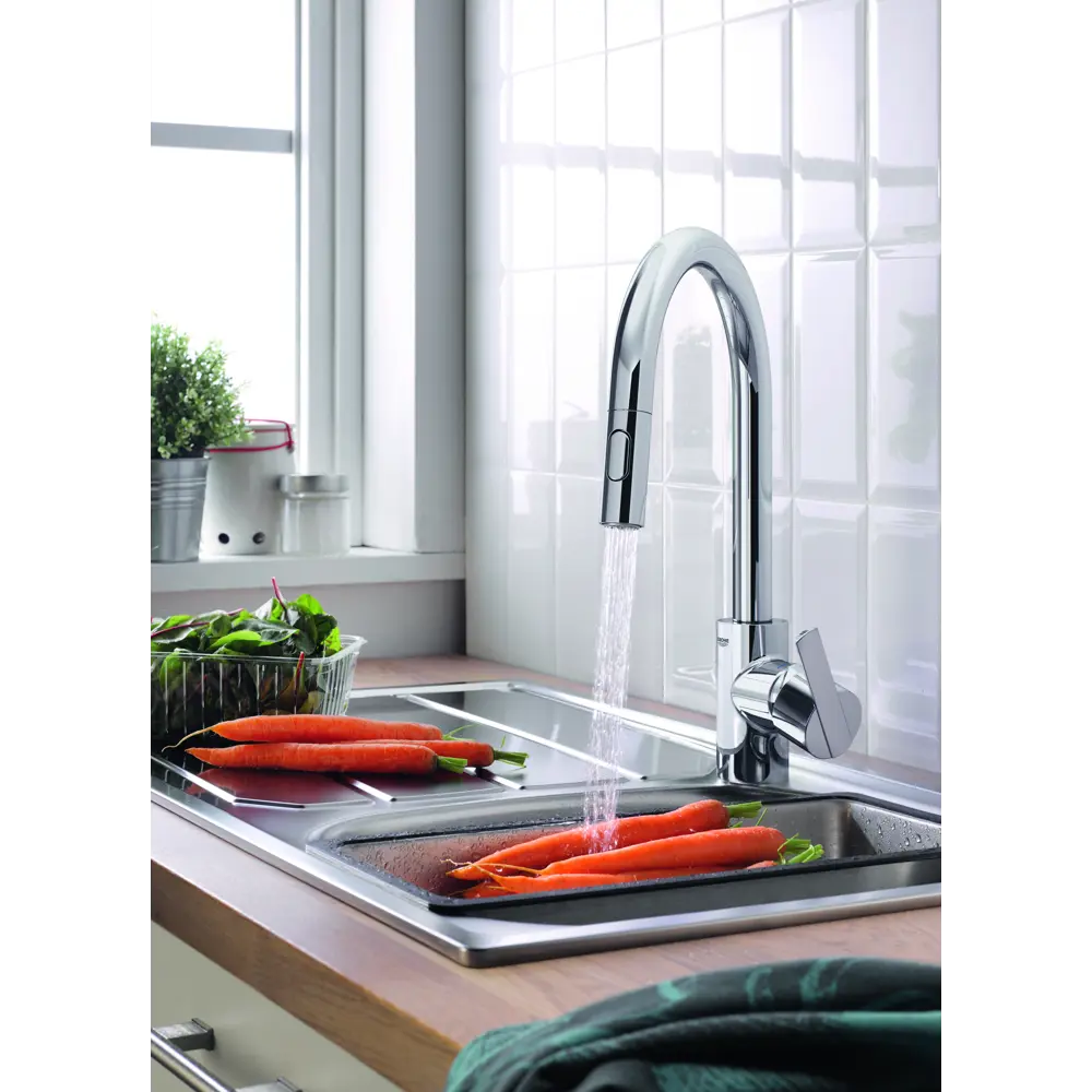 Фото 11 Смеситель для кухни GROHE Feel выдвижной, цвет хром Фото 11 Смеситель для кухни GROHE Feel выдвижной, цвет хром