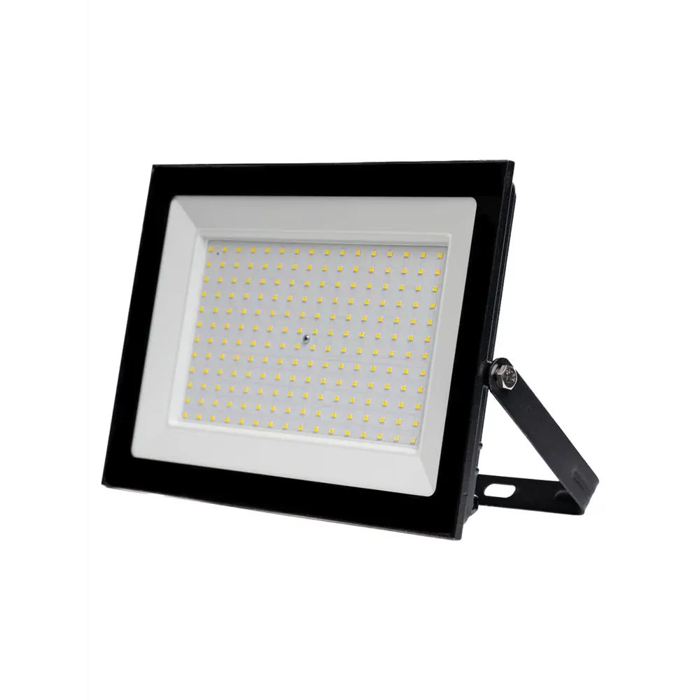 Фото 3 Прожектор светодиодный уличный GRISARD ELECTRIC СДО 150 светодиодный черный IP65 6500 K GRE-004-0005 150 Вт 6500 К IP65 холодный белый свет Фото 3 Прожектор светодиодный уличный GRISARD ELECTRIC СДО 150 светодиодный черный IP65 6500 K GRE-004-0005 150 Вт 6500 К IP65 холодный белый свет