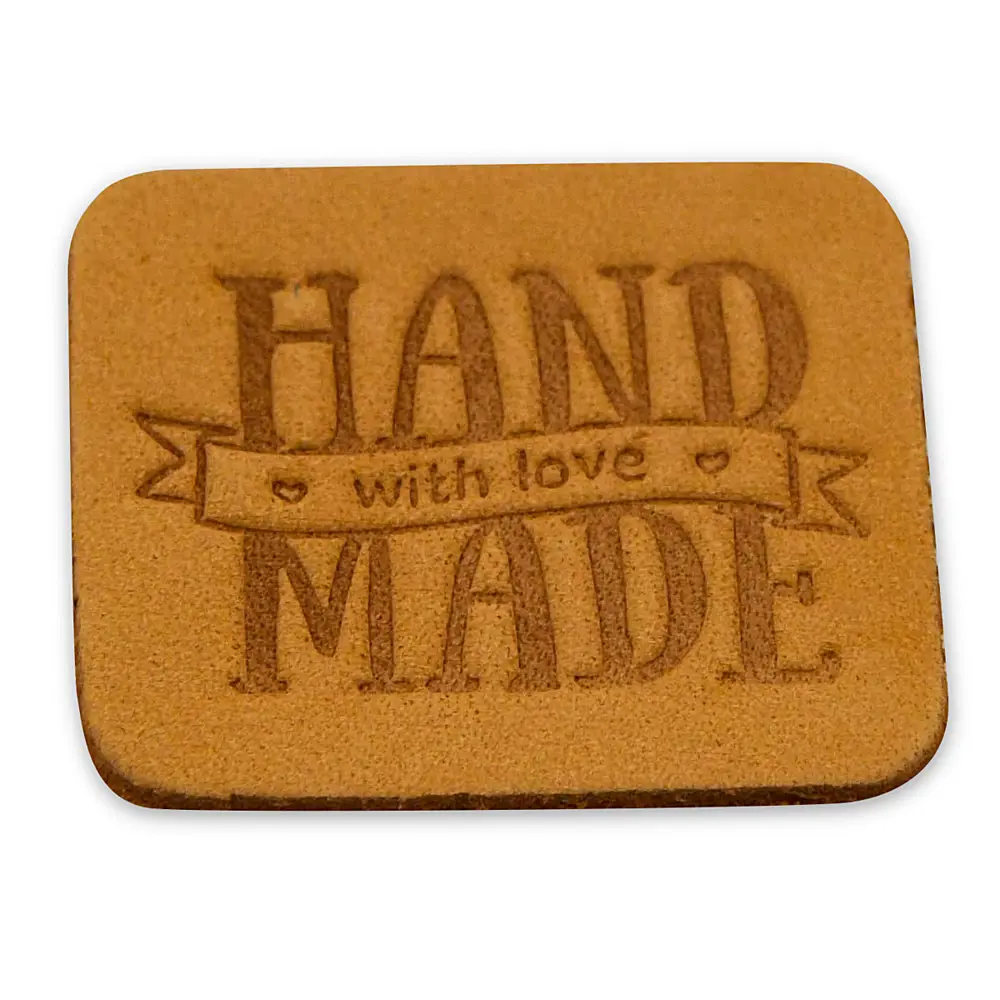 Фото 3 Термоаппликация заплатка из кожи Hand Made 3 x 3см 100% кожа песочный цвет Фото 3 Термоаппликация заплатка из кожи Hand Made 3 x 3см 100% кожа песочный цвет