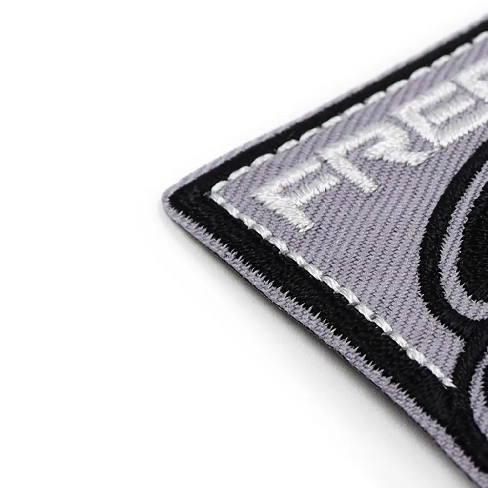 Фото 3 Термоаппликация заплатка ярлык RIDER серый/черный/белый цвет