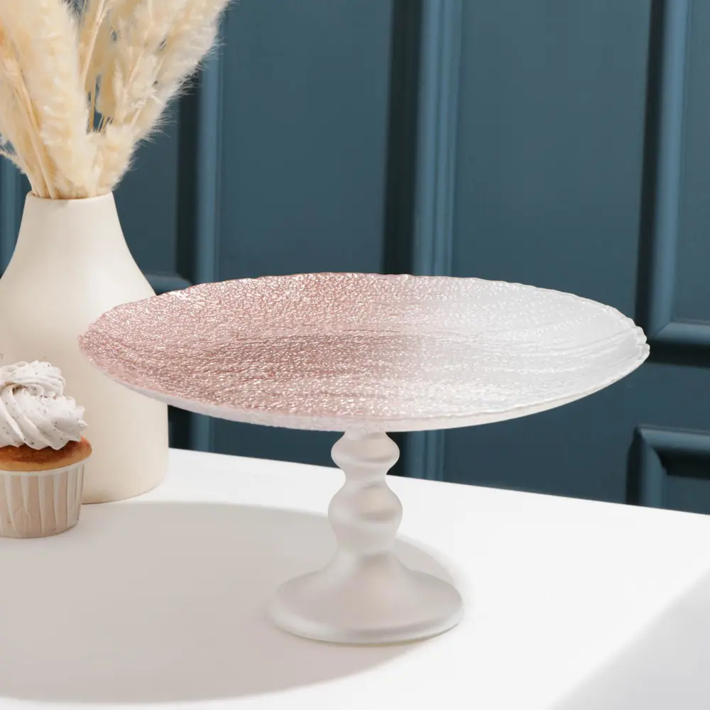 Фото Блюдо сервировочное Akcam Ривьера 7318108 29x29 см стекло цвет розовый Фото Блюдо сервировочное Akcam Ривьера 7318108 29x29 см стекло цвет розовый