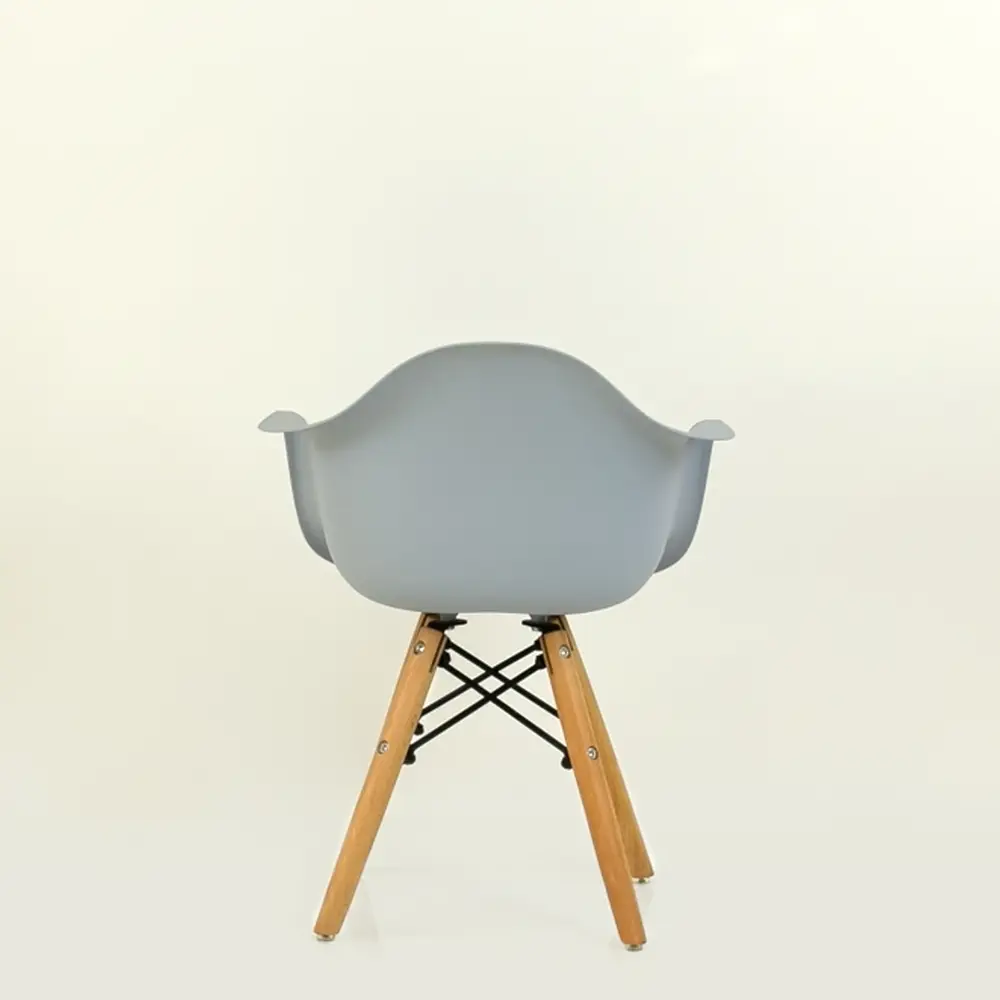 Фото 4 Стул детский Barneo.Pro N-2 Eames Style 34x55x32 см пластик цвет светло-серый Фото 4 Стул детский Barneo.Pro N-2 Eames Style 34x55x32 см пластик цвет светло-серый