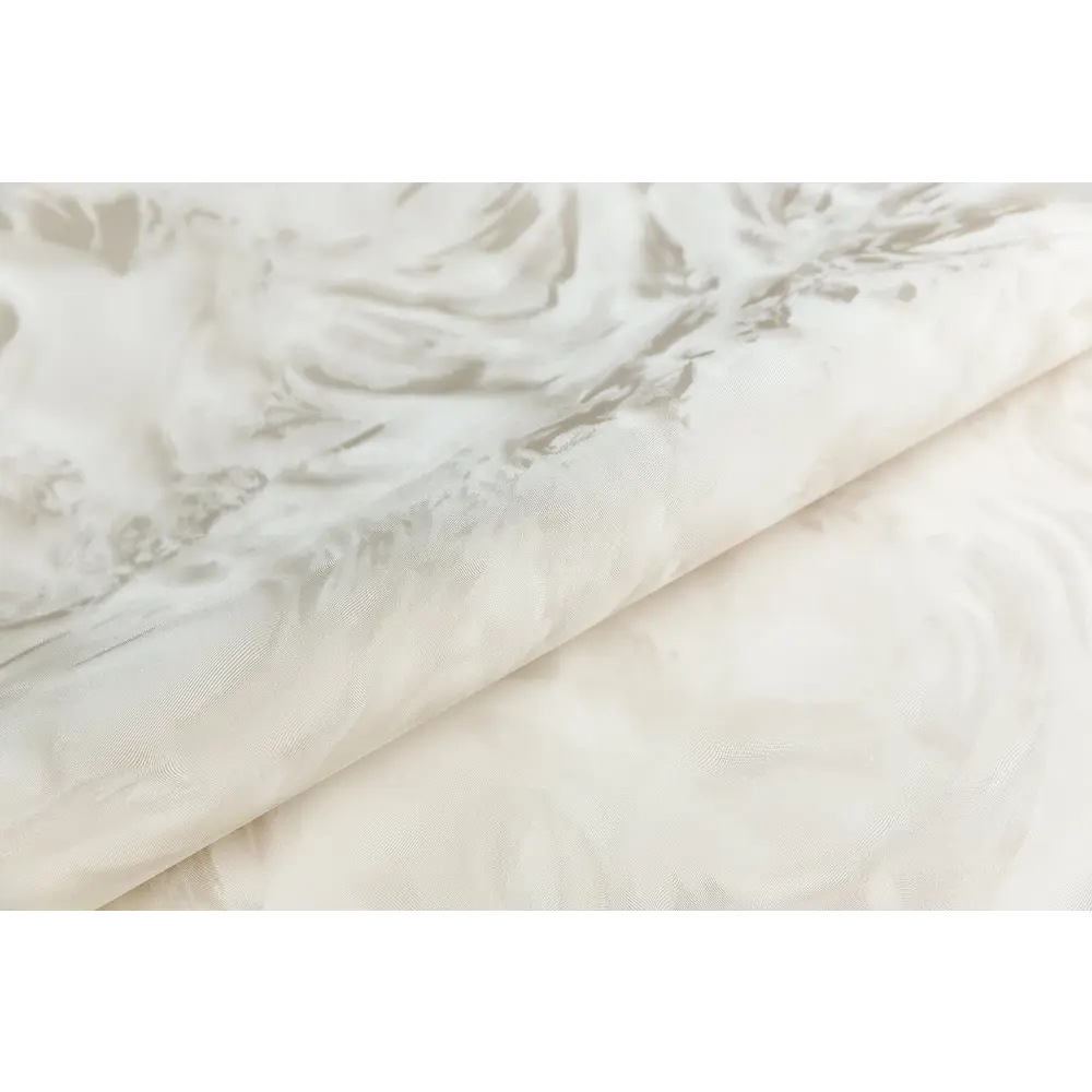 Фото Обои флизелиновые Kerama marazzi Буазери 1.06 м белые; серебристые; светло-бежевые KM6708 Фото Обои флизелиновые Kerama marazzi Буазери 1.06 м белые; серебристые; светло-бежевые KM6708
