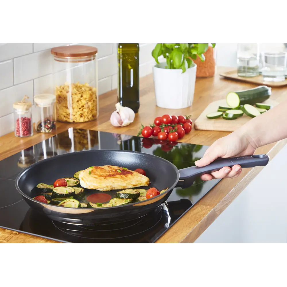 Фото 7 Сковорода без крышки Tefal G7300455 24 см нержавеющая сталь цвет серебристый Фото 7 Сковорода без крышки Tefal G7300455 24 см нержавеющая сталь цвет серебристый