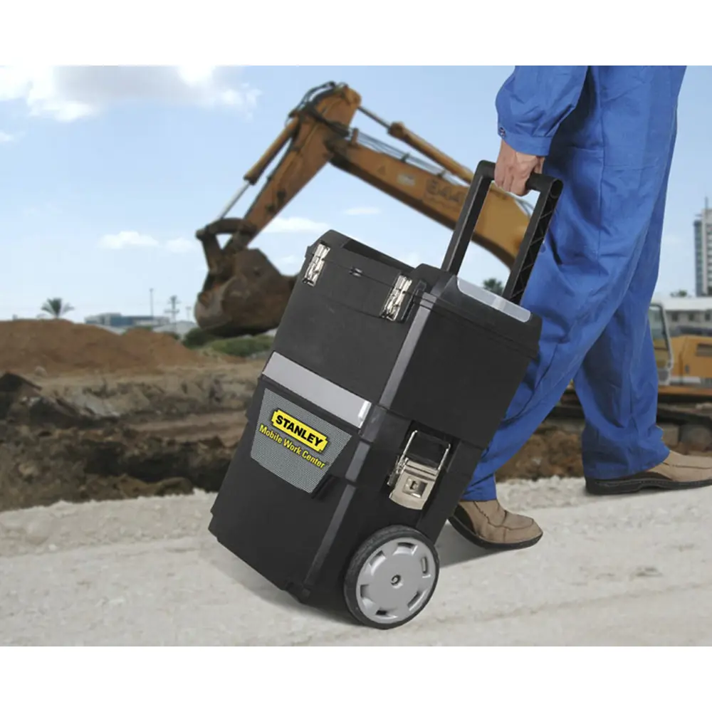 Фото 4 Ящик для инструмента Stanley IML Mobile Work Center 2 in 1 черно-серый металлопластмассовый 47.3х62.7x30.2 см Фото 4 Ящик для инструмента Stanley IML Mobile Work Center 2 in 1 черно-серый металлопластмассовый 47.3х62.7x30.2 см