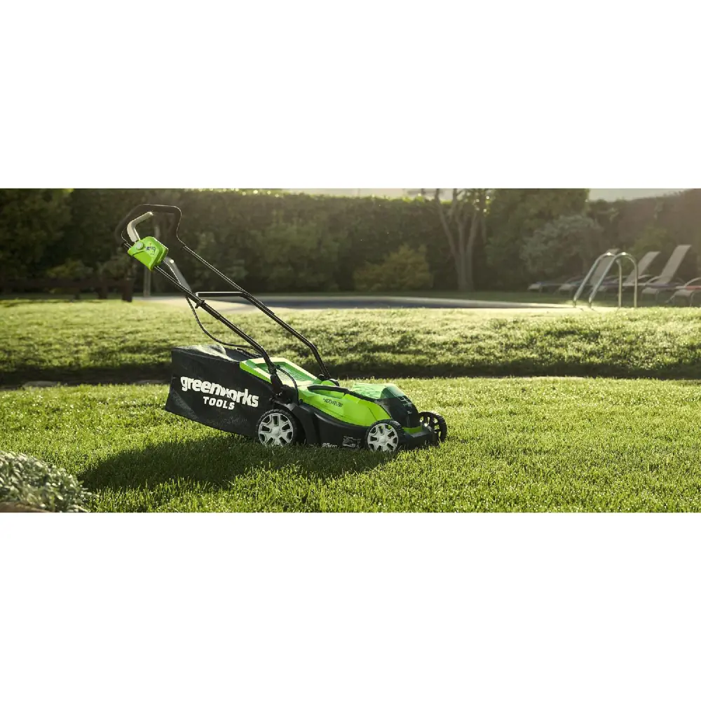 Фото 9 Газонокосилка аккумуляторная Greenworks 2501907UF 40V 35 см АКБ и ЗУ в комплекте Фото 9 Газонокосилка аккумуляторная Greenworks 2501907UF 40V 35 см АКБ и ЗУ в комплекте