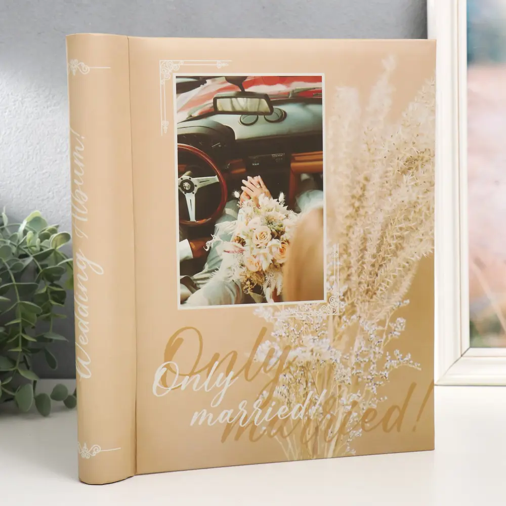Фото Фотоальбом "Only married. Свадебный авто" на 20 магнитных листов 23x28 см Фото Фотоальбом "Only married. Свадебный авто" на 20 магнитных листов 23x28 см