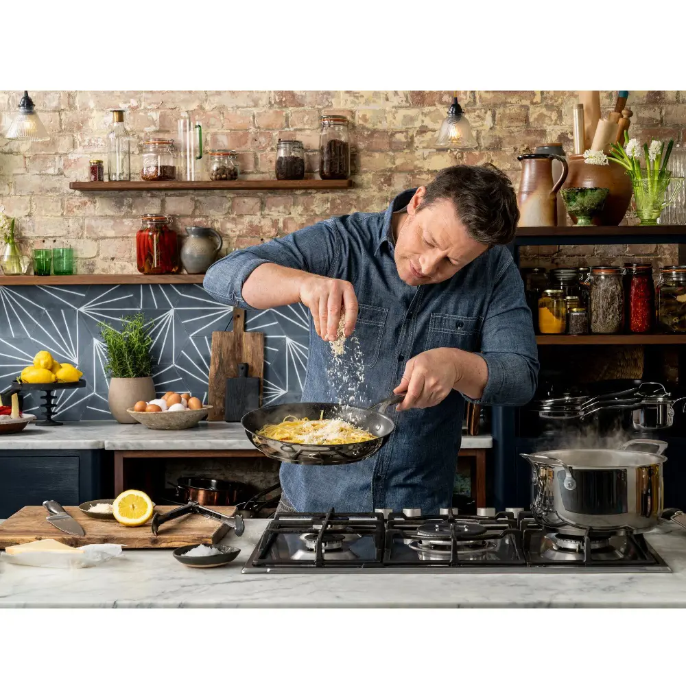 Фото 11 Набор посуды 10 предметов Tefal Jamie Oliver Kitchen Essentials нержавеющая сталь цвет стальной Фото 11 Набор посуды 10 предметов Tefal Jamie Oliver Kitchen Essentials нержавеющая сталь цвет стальной