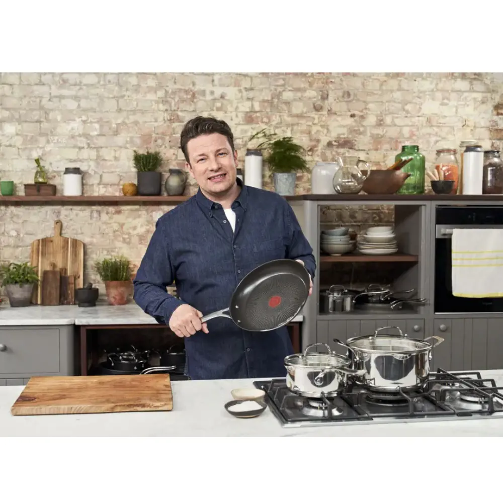 Фото 12 Набор посуды 7 предметов Tefal Jamie Oliver Kitchen Essentials нержавеющая сталь цвет стальной Фото 12 Набор посуды 7 предметов Tefal Jamie Oliver Kitchen Essentials нержавеющая сталь цвет стальной