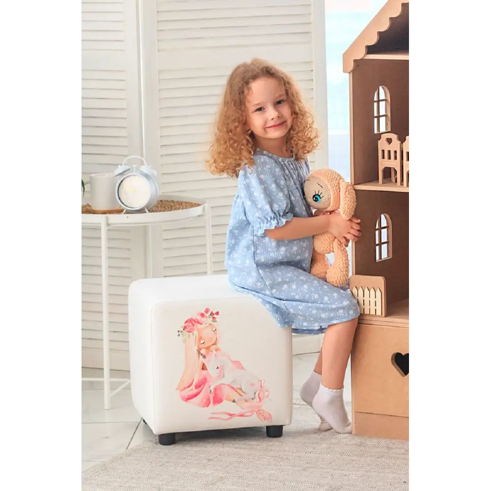Фото 2 Пуф Pema kids Девочка с единорогом 37x38x37 см цвет белый с рисунком Фото 2 Пуф Pema kids Девочка с единорогом 37x38x37 см цвет белый с рисунком