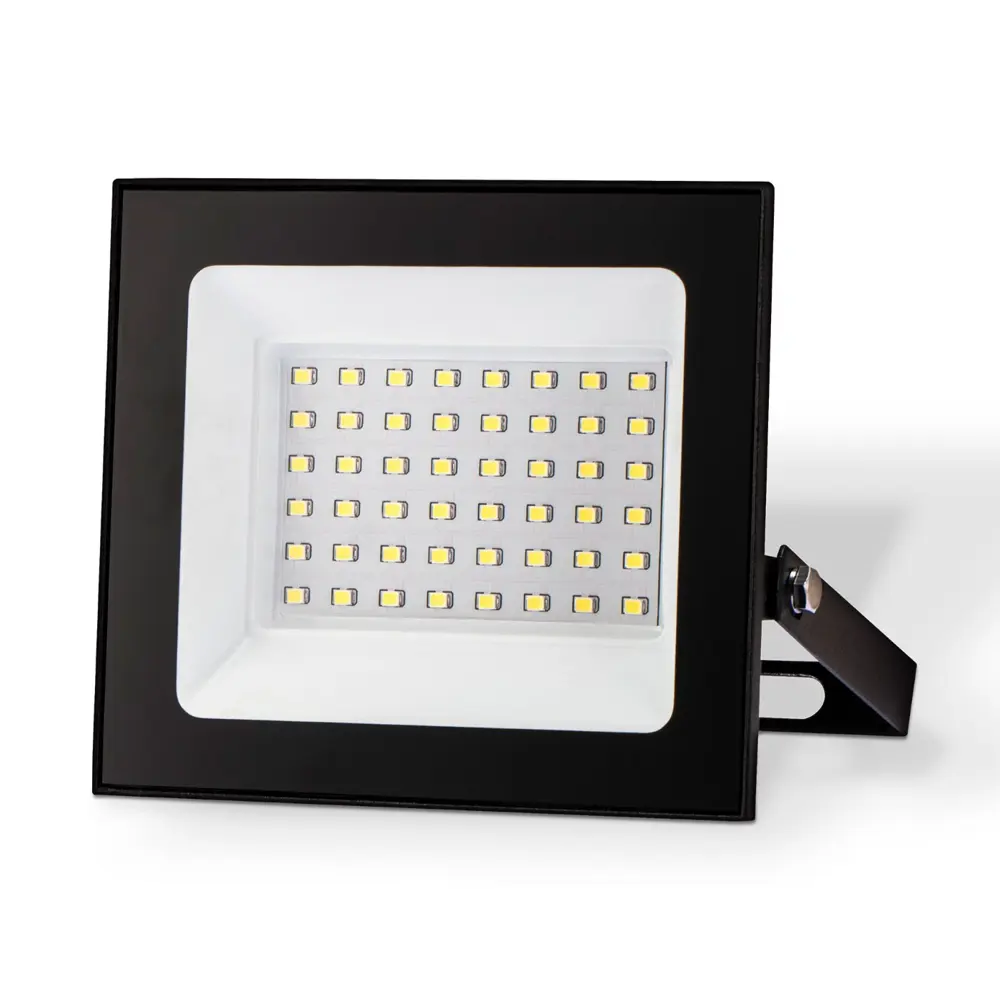 Фото 2 Прожектор светодиодный уличный Ambrella light St8019 50 Вт 6500 К IP65 холодный белый (голубой) свет Фото 2 Прожектор светодиодный уличный Ambrella light St8019 50 Вт 6500 К IP65 холодный белый (голубой) свет