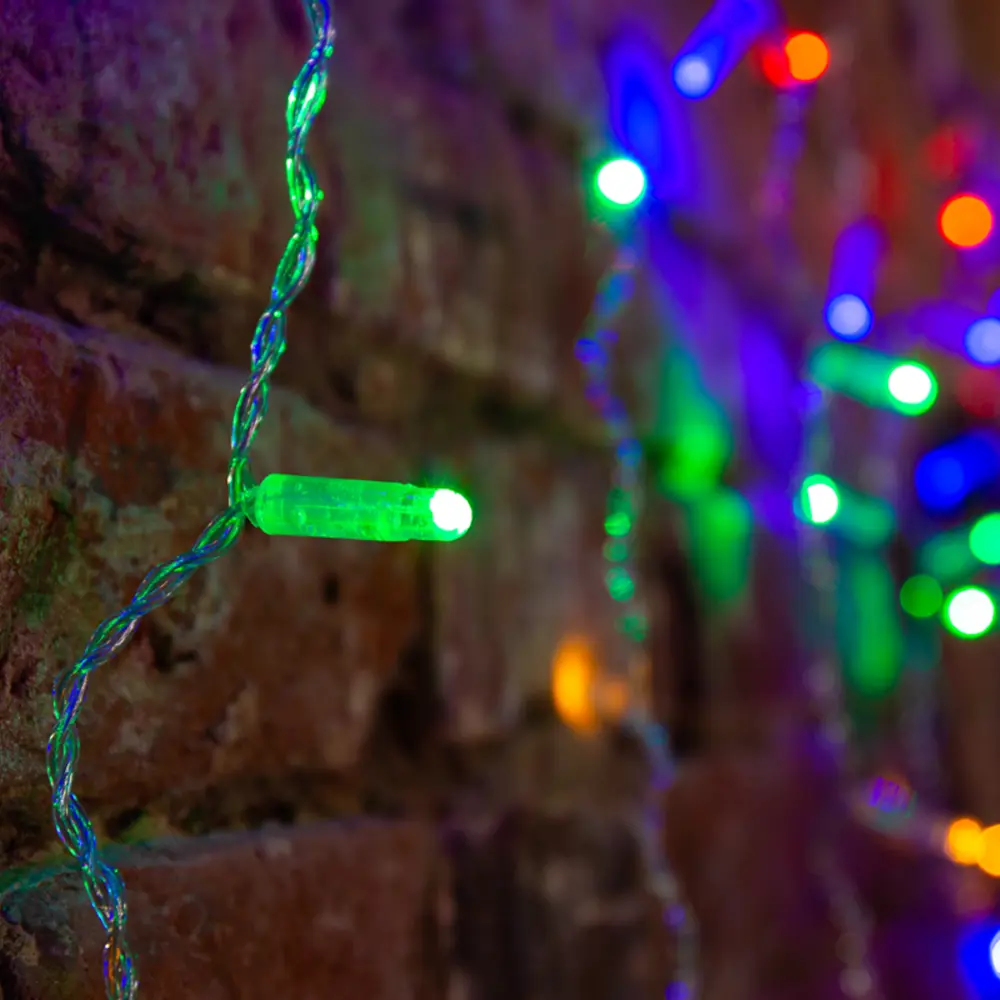 Фото 2 Гирлянда светодиодная дождь Neon-Night электрическая 2x1.5 м разноцветный свет 1 режим 192 лампы цвет прозрачный Фото 2 Гирлянда светодиодная дождь Neon-Night электрическая 2x1.5 м разноцветный свет 1 режим 192 лампы цвет прозрачный