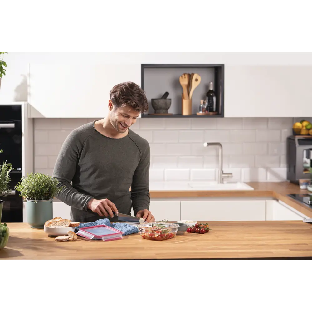 Фото 4 Контейнер для пищевых продуктов Tefal 0.8 л стекло цвет красный/прозрачный Фото 4 Контейнер для пищевых продуктов Tefal 0.8 л стекло цвет красный/прозрачный