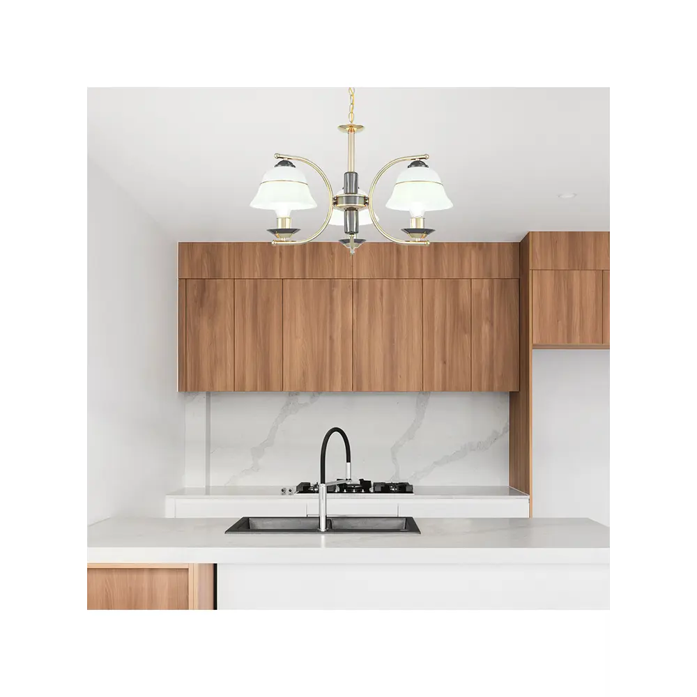 Фото 2 Люстра подвесная Arte perfetto luce 3330.1532.3.bk.gd 3 лампы 6 м² цвет белый Фото 2 Люстра подвесная Arte perfetto luce 3330.1532.3.bk.gd 3 лампы 6 м² цвет белый