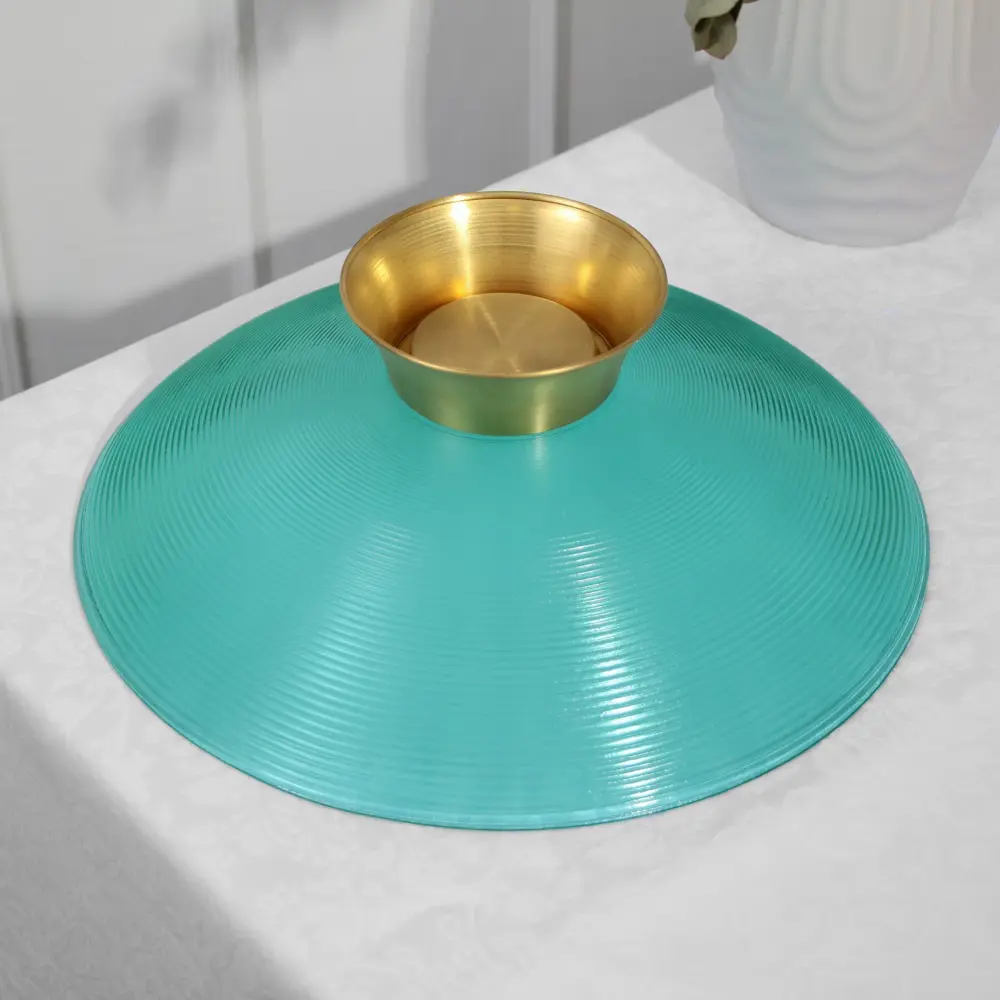 Фото 4 Блюдо сервировочное Доляна Фьюжн 36x16x37 см стекло цвет бирюзовый Фото 4 Блюдо сервировочное Доляна Фьюжн 36x16x37 см стекло цвет бирюзовый