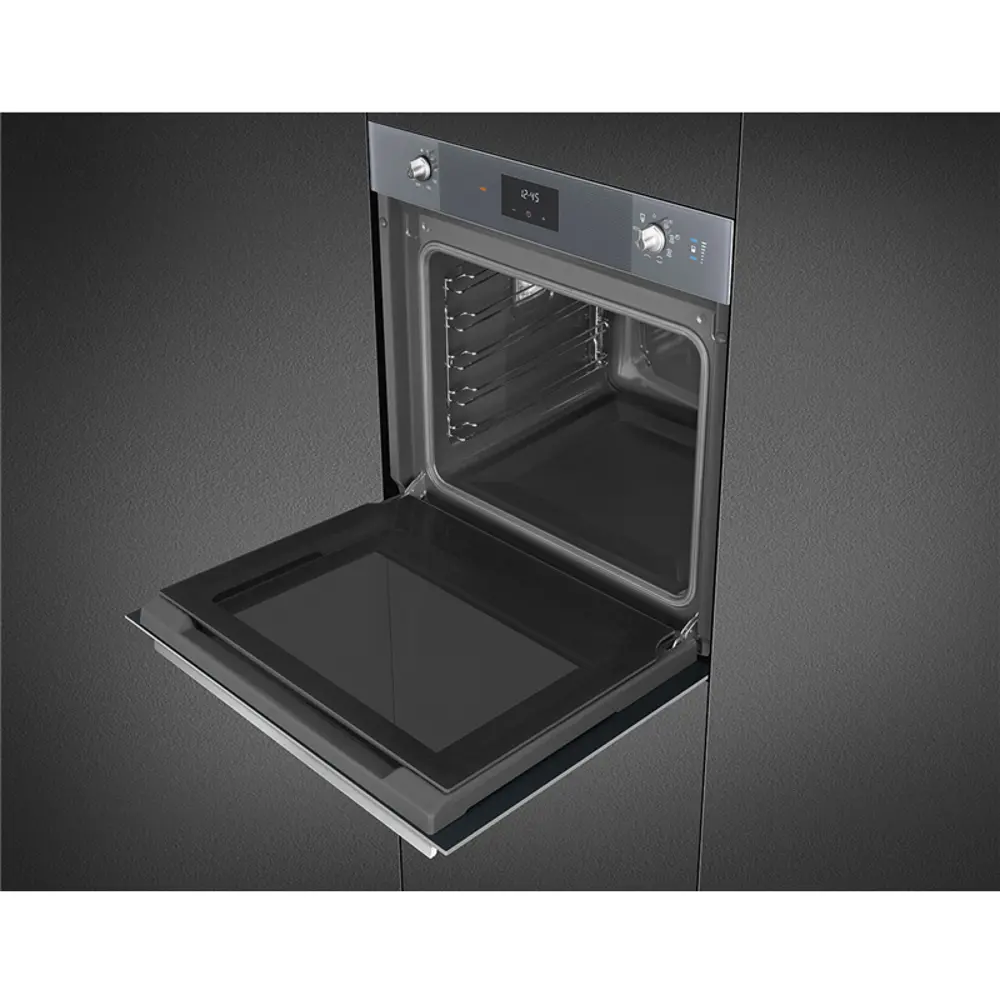 Фото 5 Электрический встраиваемый духовой шкаф Smeg SO6100S2S 59.7x59.2x54.8 см цвет черный Фото 5 Электрический встраиваемый духовой шкаф Smeg SO6100S2S 59.7x59.2x54.8 см цвет черный