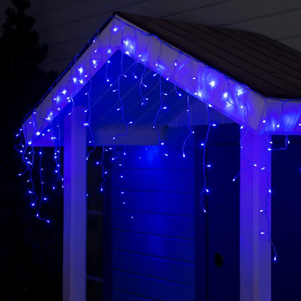 Фото Электрогирлянда универсальная Luazon lighting BH.SPEC.IP44.220.01.01.1.04 бахрома 3x3 м 160 ламп синий 1 режим работы Фото Электрогирлянда универсальная Luazon lighting BH.SPEC.IP44.220.01.01.1.04 бахрома 3x3 м 160 ламп синий 1 режим работы