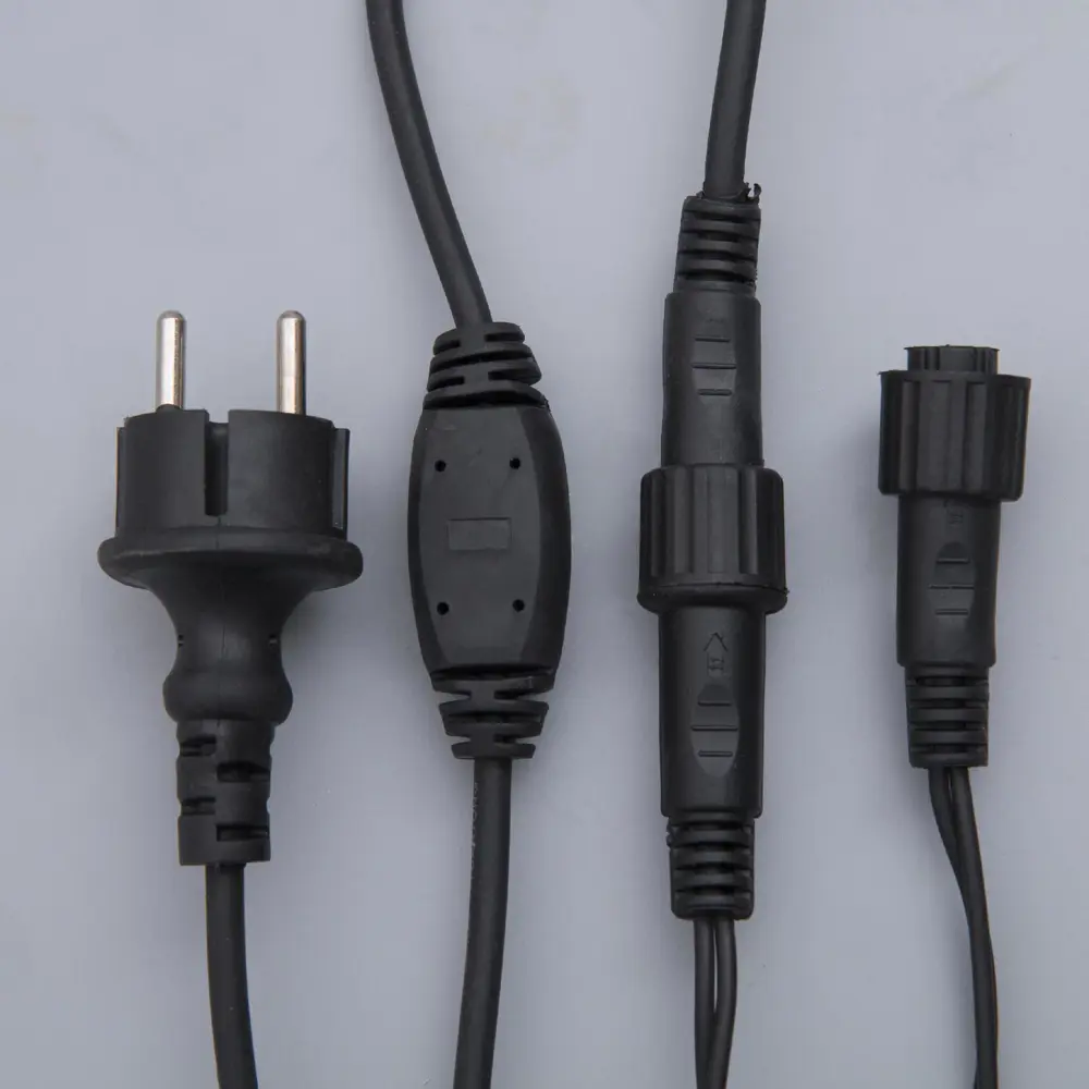 Фото 5 Электрогирлянда наружная Luazon lighting бахрома 3x3 м 160 ламп зеленый 1 режим работы