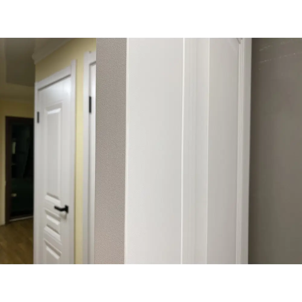 Фото 4 Дверь межкомнатная Airon Степс глухая без замка и петель в комплекте 200х60см шагрень белая Фото 4 Дверь межкомнатная Airon Степс глухая без замка и петель в комплекте 200х60см шагрень белая