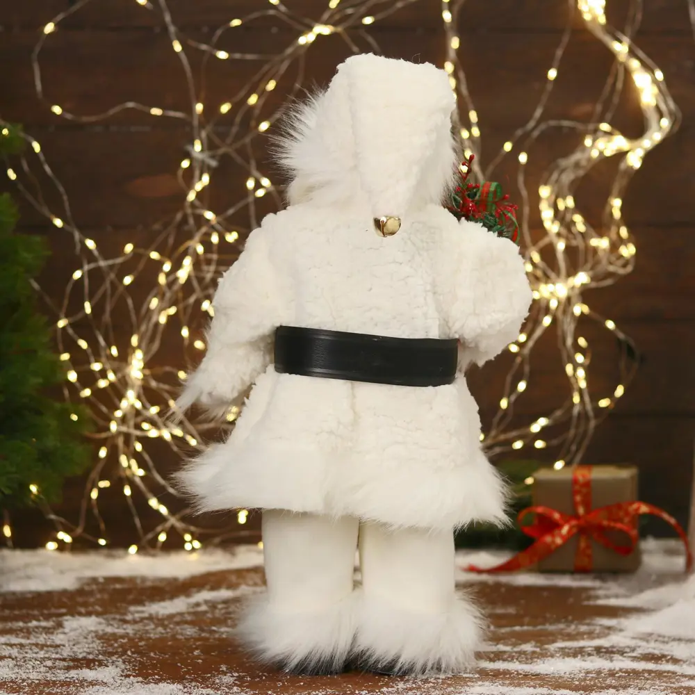 Фото 3 Новогодняя фигура Зимнее Волшебство Дед Мороз В меховом белом костюмчике с мешком двигается 20x40 см