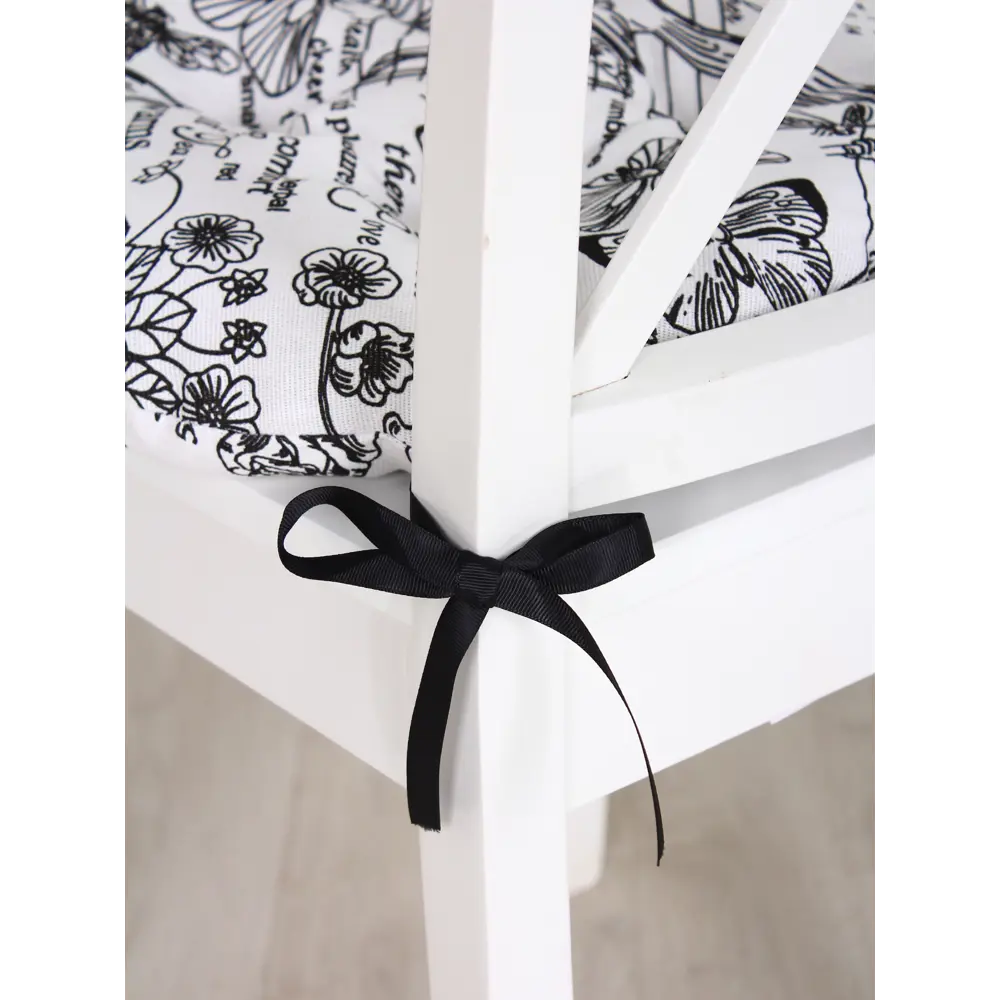 Фото 4 Подушка для стула Bio-Line PRKR4 40x40 см с завязками цвет белый Фото 4 Подушка для стула Bio-Line PRKR4 40x40 см с завязками цвет белый