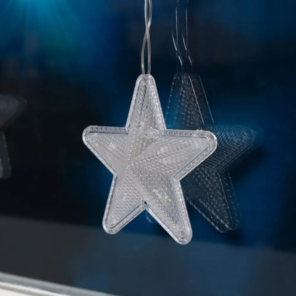 Фото 6 Электрогирлянда комнатная Luazon lighting 4356975 бахрома 2.4x2.4 м 186 ламп синий 8 режимов работы Фото 6 Электрогирлянда комнатная Luazon lighting 4356975 бахрома 2.4x2.4 м 186 ламп синий 8 режимов работы