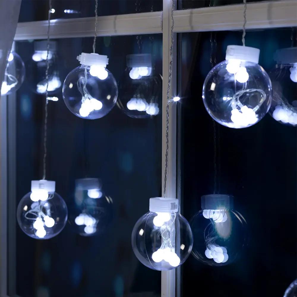 Фото 3 Электрогирлянда комнатная Luazon lighting 2361717 бахрома 2.4x2.4 м 108 ламп холодный белый (голубой) 8 режимов работы Фото 3 Электрогирлянда комнатная Luazon lighting 2361717 бахрома 2.4x2.4 м 108 ламп холодный белый (голубой) 8 режимов работы