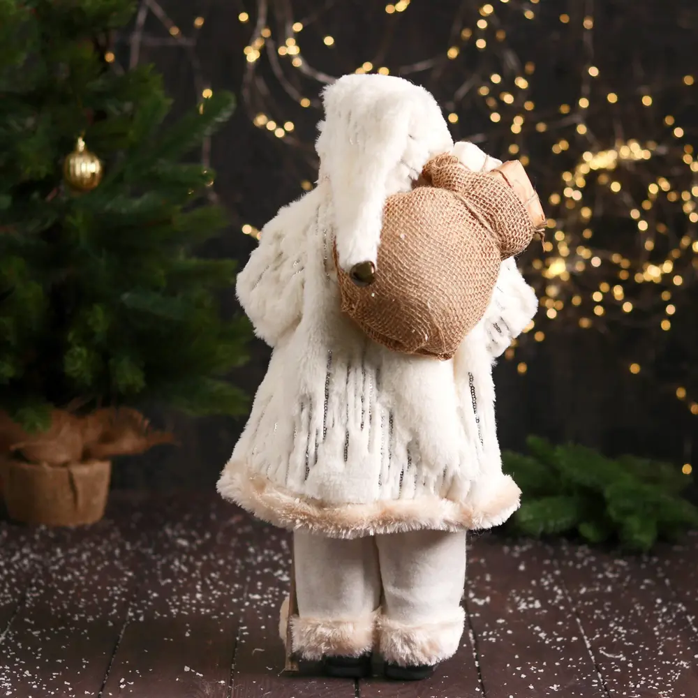 Фото 3 Фигура декоративная Зимнее Волшебство Дед Мороз В пушистой шубе посохом и мешком 47 см белый
