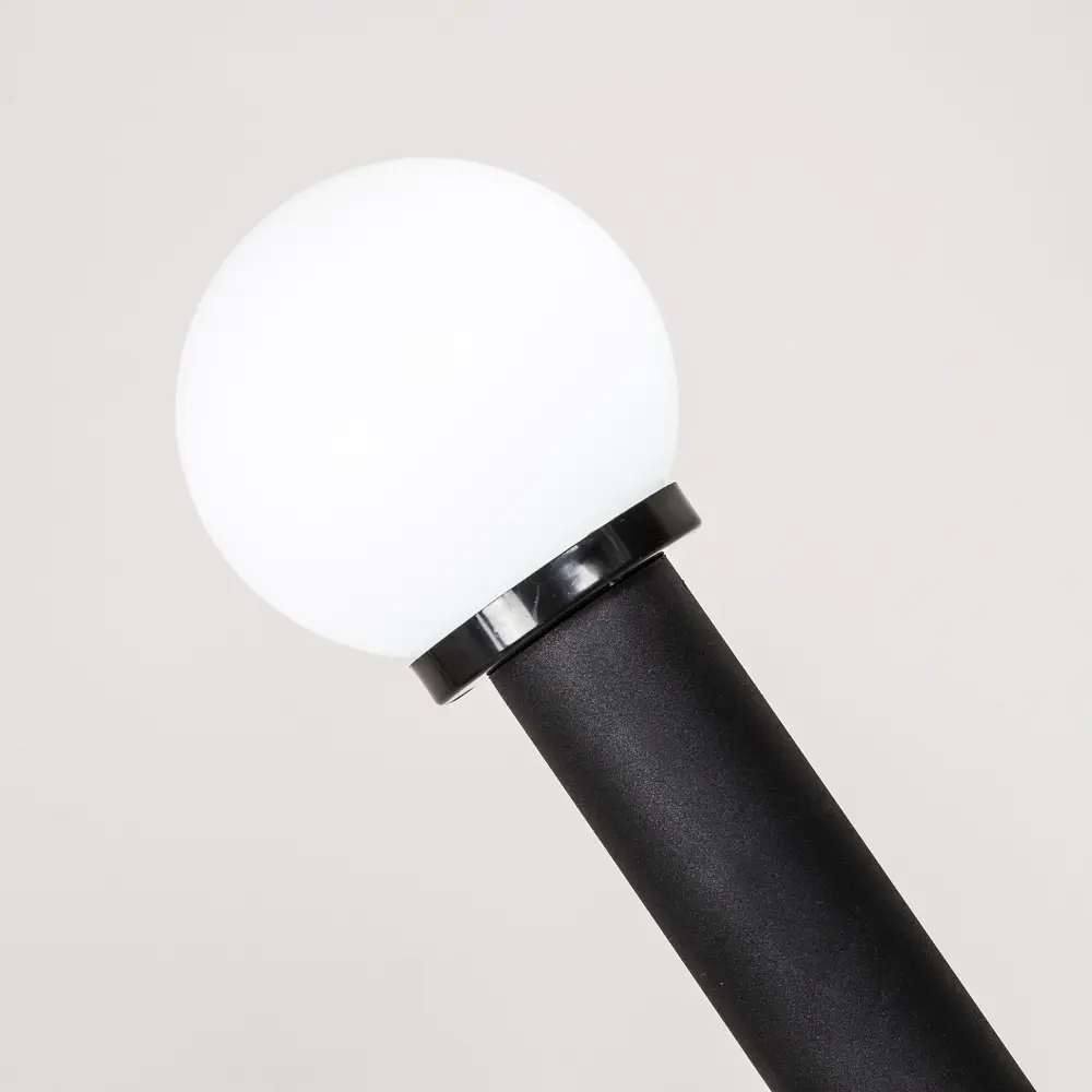 Фото 6 Столб уличный Favourite 2093-1f 5 Вт E14 цвет основания черный 92.50 см