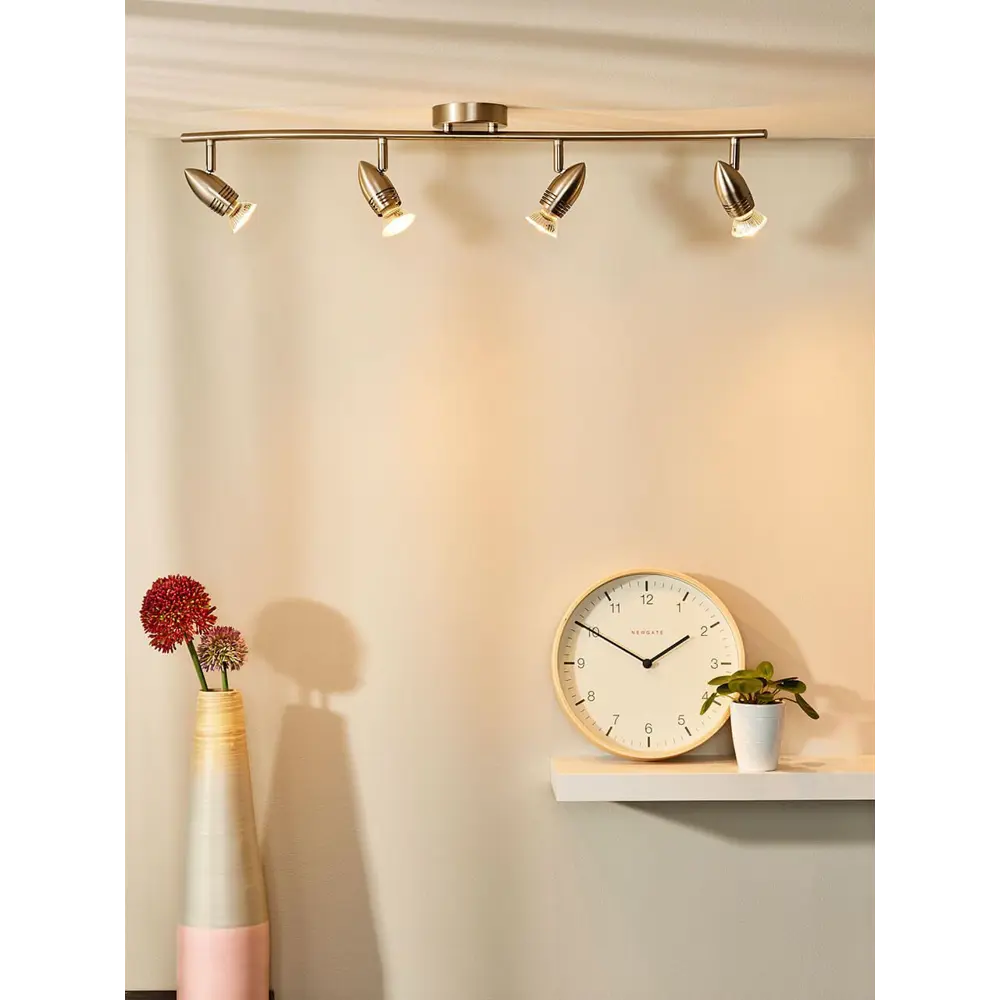 Фото 2 Спот поворотный Lucide 13955_20_12 4 лампы 1.33 м² цвет серый/серебристый Фото 2 Спот поворотный Lucide 13955_20_12 4 лампы 1.33 м² цвет серый/серебристый