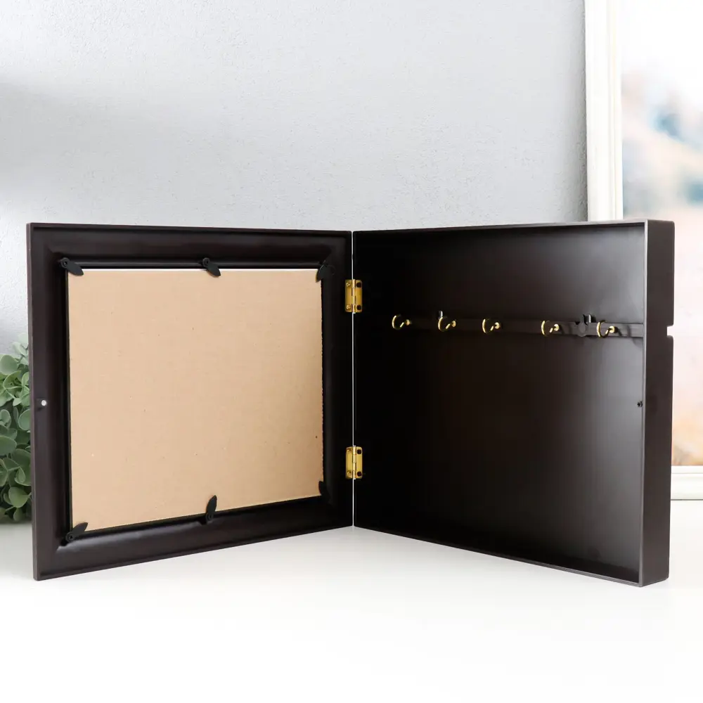 Фото 3 Ключница Simaland 9952179, пластик, 31.5x26.5 см, разноцветная Фото 3 Ключница Simaland 9952179, пластик, 31.5x26.5 см, разноцветная