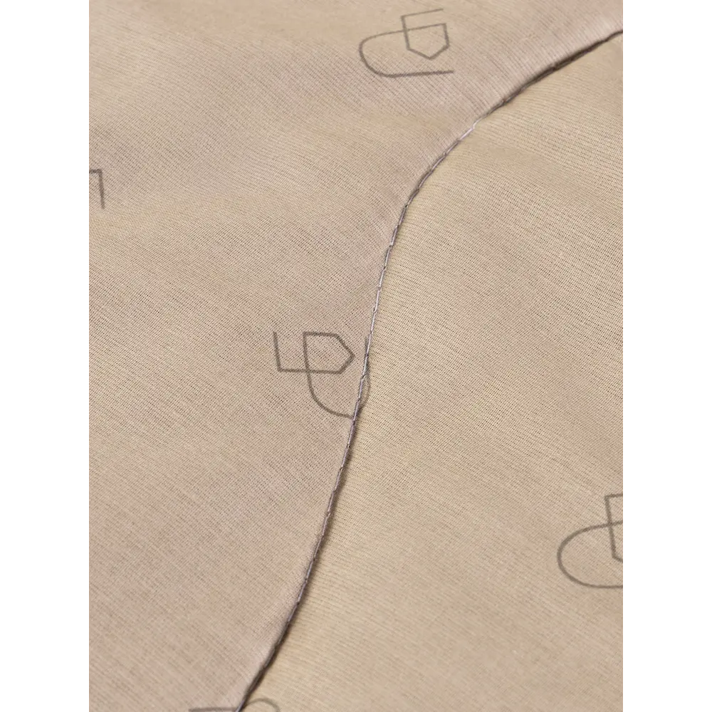 Фото 11 Набор 1 одеяло+1 подушка Camel лайт верблюжья шерсть в хлопковом тике 200x220 см 70x70 см Фото 11 Набор 1 одеяло+1 подушка Camel лайт верблюжья шерсть в хлопковом тике 200x220 см 70x70 см