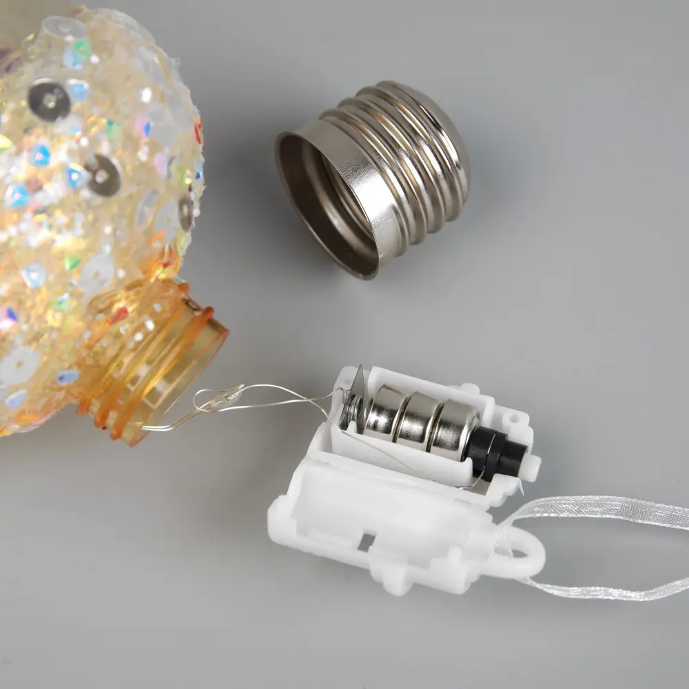 Фото 3 Елочный шар Luazon lighting 9594226 Жёлудь жёлтый 12 см металл, пластик жёлтый/золотой Фото 3 Елочный шар Luazon lighting 9594226 Жёлудь жёлтый 12 см металл, пластик жёлтый/золотой