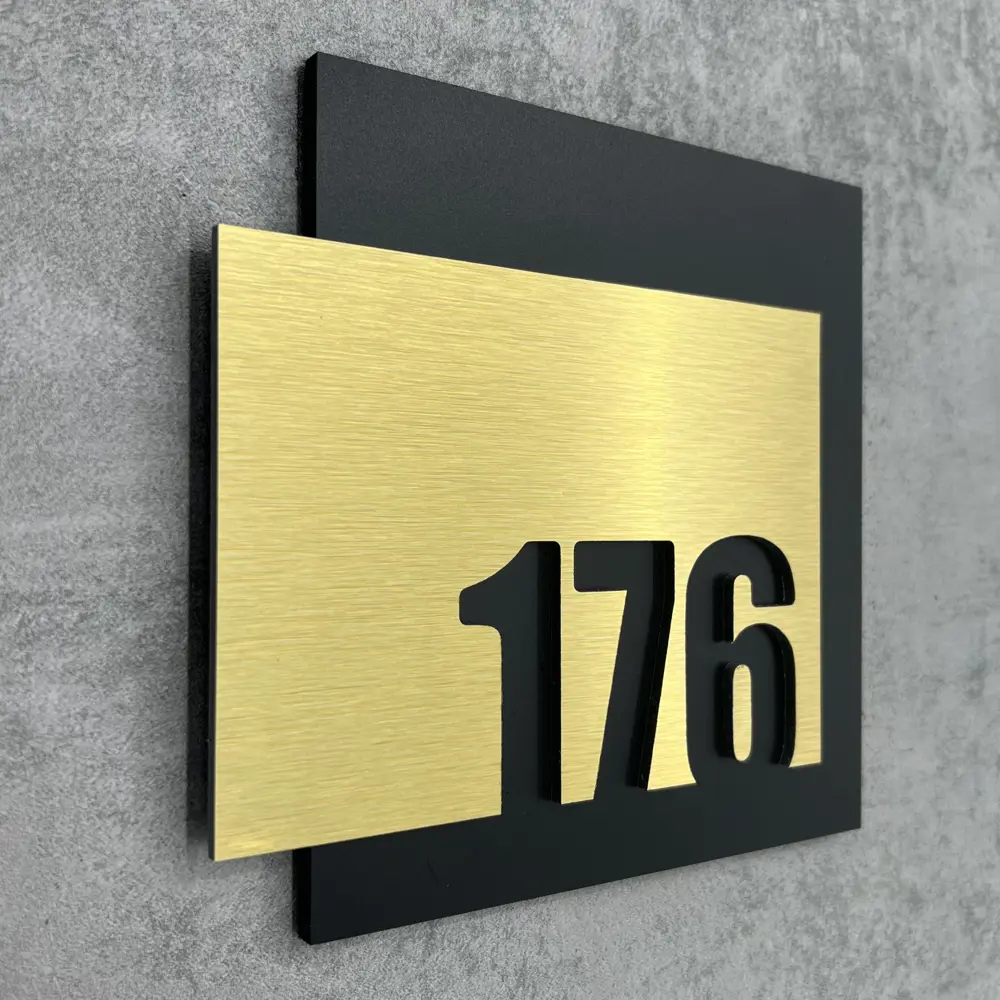 Фото 3 Цифры на дверь квартиры Бестмедиа самоклеящиеся №176 15x12 см царапанное золото