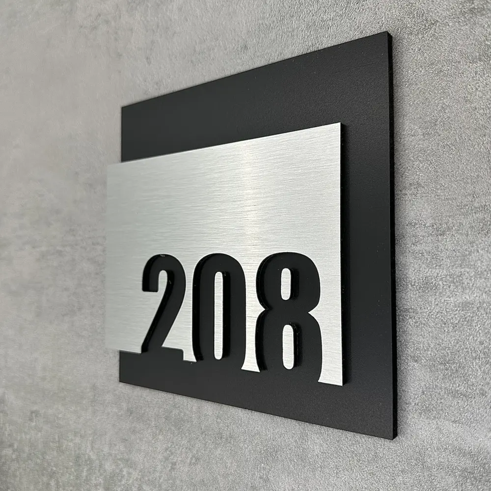 Фото Цифры на дверь квартиры Бестмедиа самоклеящиеся №208 15x12 см царапанное серебро Фото Цифры на дверь квартиры Бестмедиа самоклеящиеся №208 15x12 см царапанное серебро