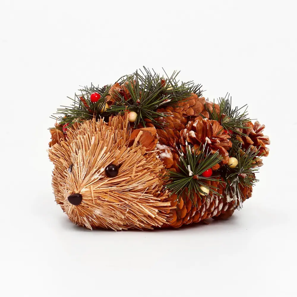 Фото 3 Декоративный Сувенир Лесная Мастерская Зимнее Волшебство из природных материалов Ёжик 17x17x12 см