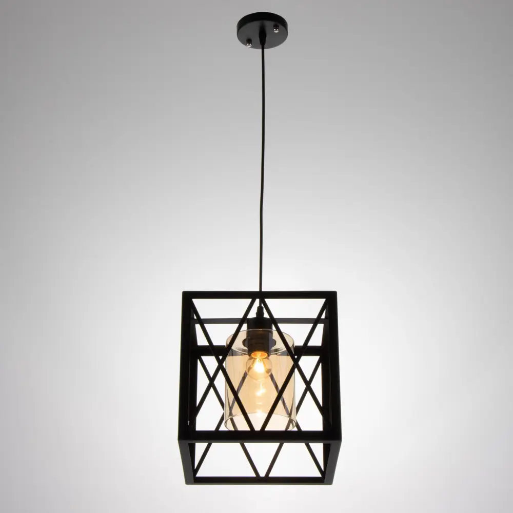 Фото 2 Светильник подвесной BAYERLUX 7557302 Малевич 1 лампа 2 м² цвет черный Фото 2 Светильник подвесной BAYERLUX 7557302 Малевич 1 лампа 2 м² цвет черный