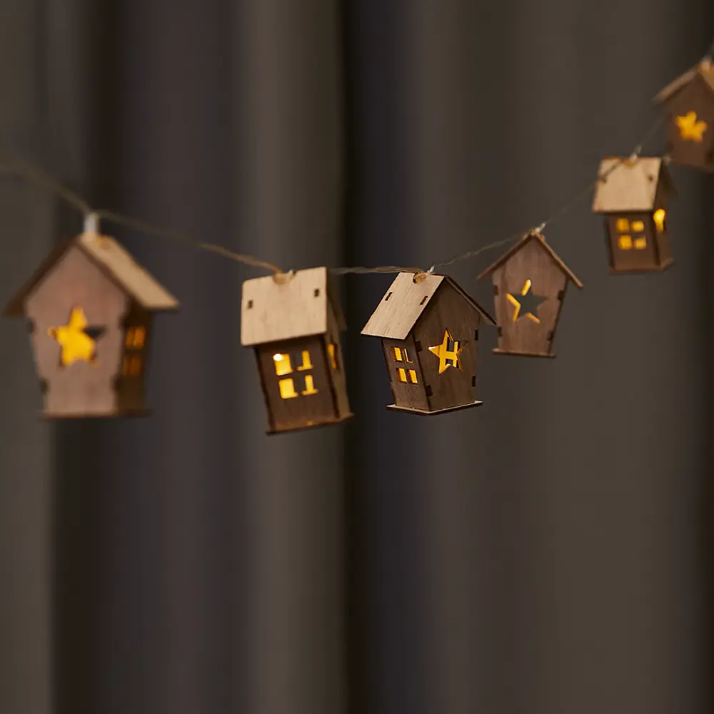 Фото 11 Электрогирлянда Деревянный домик 1 м теплый белый свет