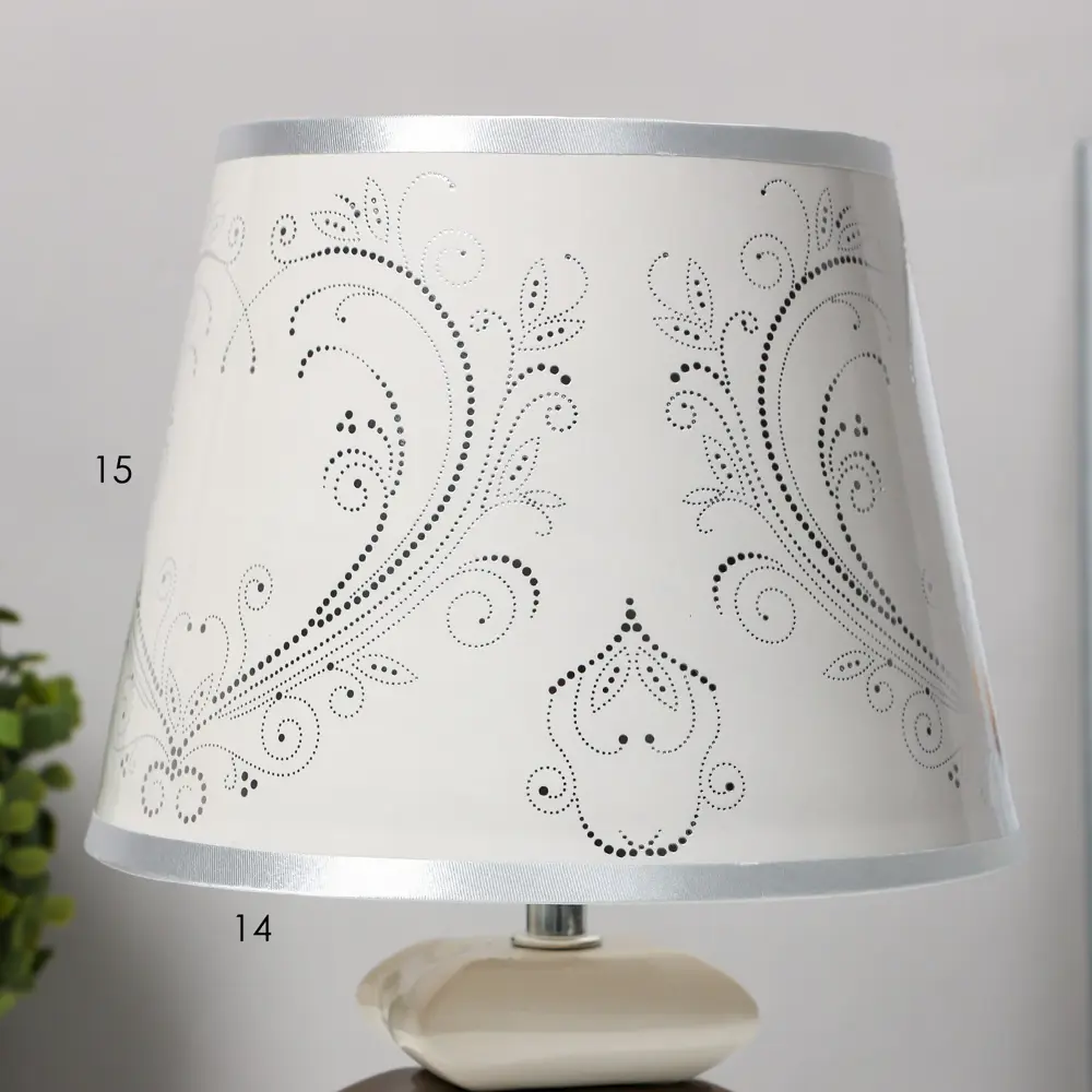 Фото 4 Настольная лампа RISALUX C-02 цвет коричневый Фото 4 Настольная лампа RISALUX C-02 цвет коричневый