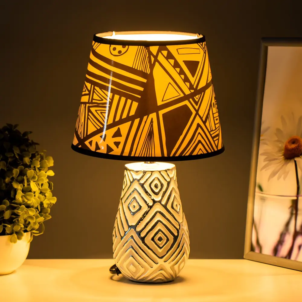 Фото 3 Настольная лампа RISALUX 64A-28356 цвет белый Фото 3 Настольная лампа RISALUX 64A-28356 цвет белый