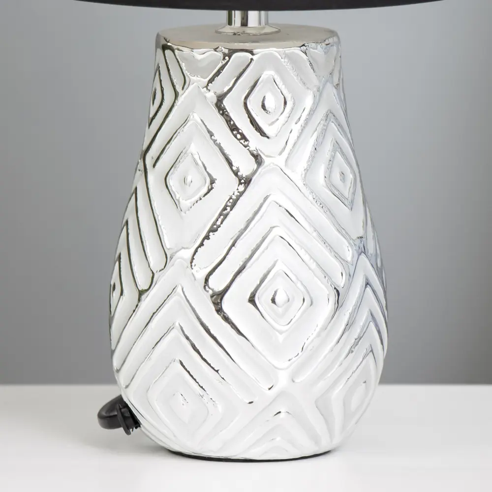 Фото 5 Настольная лампа RISALUX 64A-28356 цвет белый Фото 5 Настольная лампа RISALUX 64A-28356 цвет белый