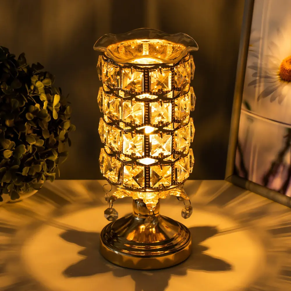 Фото 4 Настольная лампа RISALUX E-59 цвет жёлтый золотой Фото 4 Настольная лампа RISALUX E-59 цвет жёлтый золотой