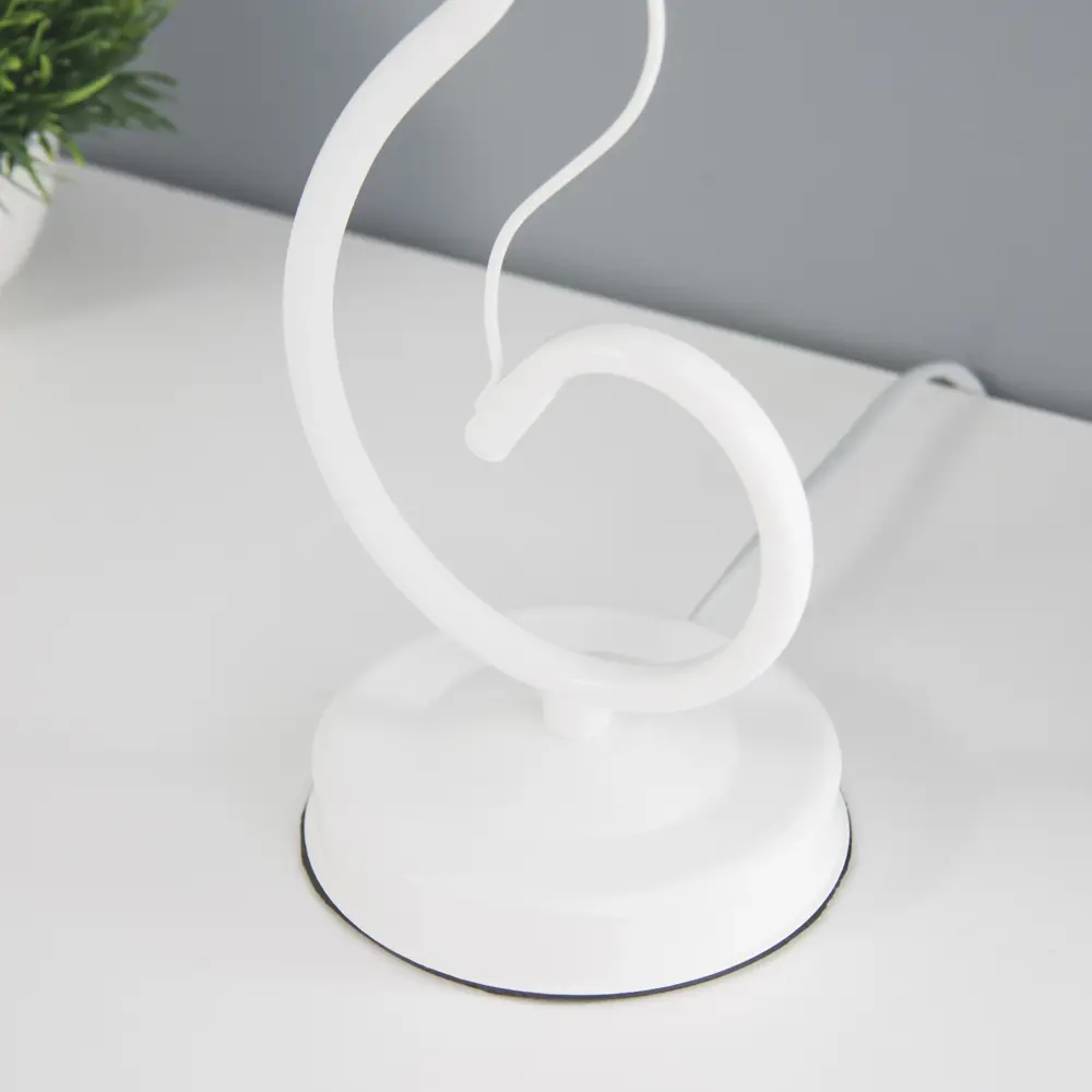 Фото 4 Настольная лампа Risalux Марсель 9767222 цвет белый Фото 4 Настольная лампа Risalux Марсель 9767222 цвет белый