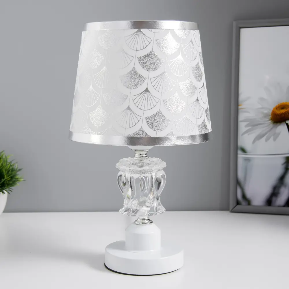 Фото Настольная лампа Risalux Норд 9910491 цвет белый Фото Настольная лампа Risalux Норд 9910491 цвет белый