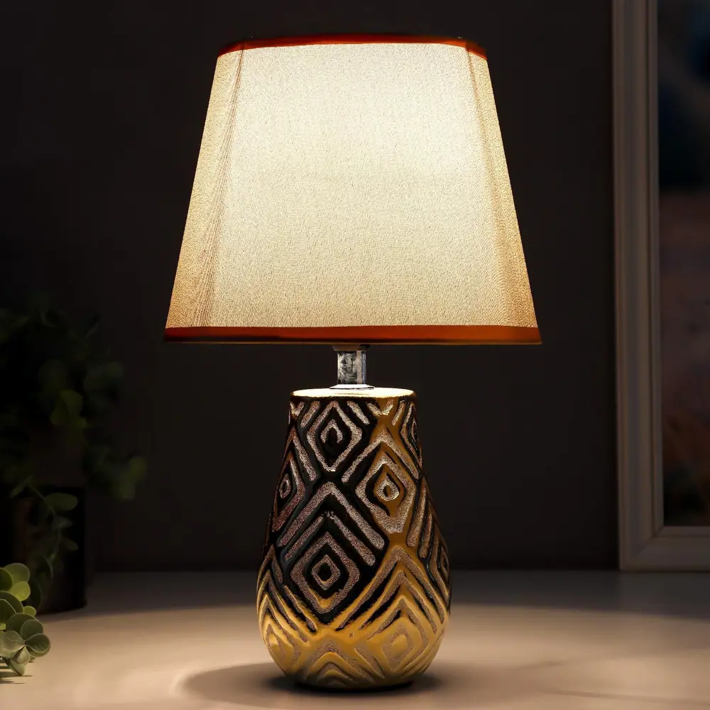 Фото 3 Настольная лампа RISALUX 64A-29434 цвет жёлтый золотой