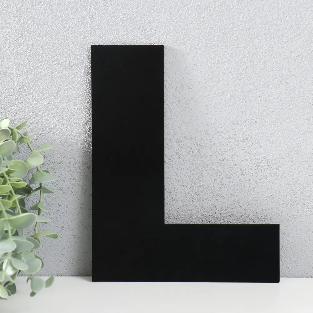 Фото Панно на стену декоративное "Буква L" 16x20 см чёрный