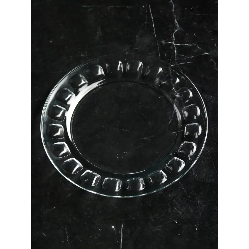 Фото 3 Тарелка Авторское Стекло Глайол 23x23 см стекло цвет прозрачный Фото 3 Тарелка Авторское Стекло Глайол 23x23 см стекло цвет прозрачный